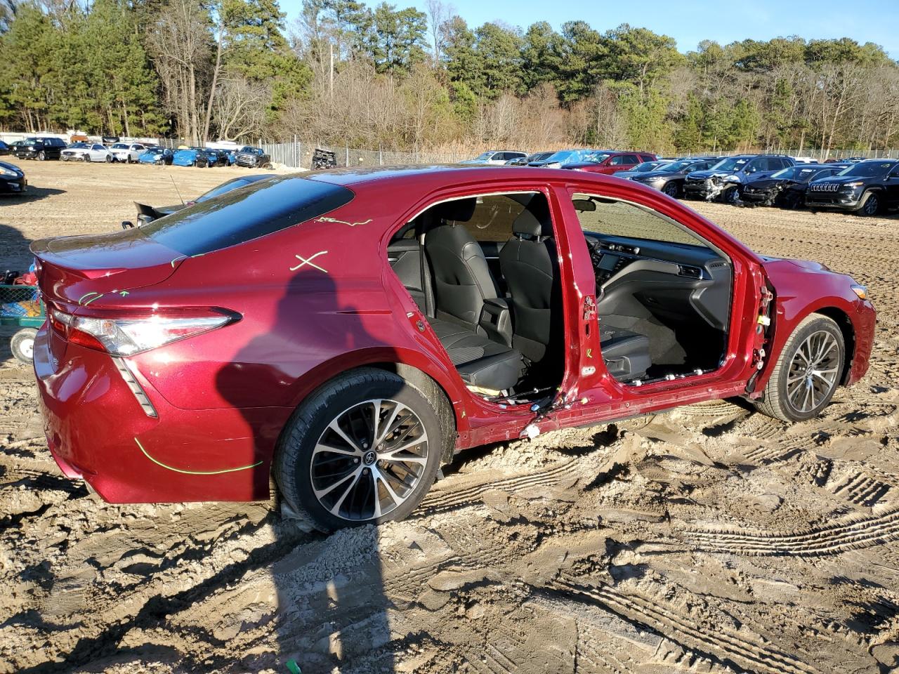 Image 3 of 2018 TOYOTA CAMRY L 2018 with VIN 4T1B11HK9JU573499