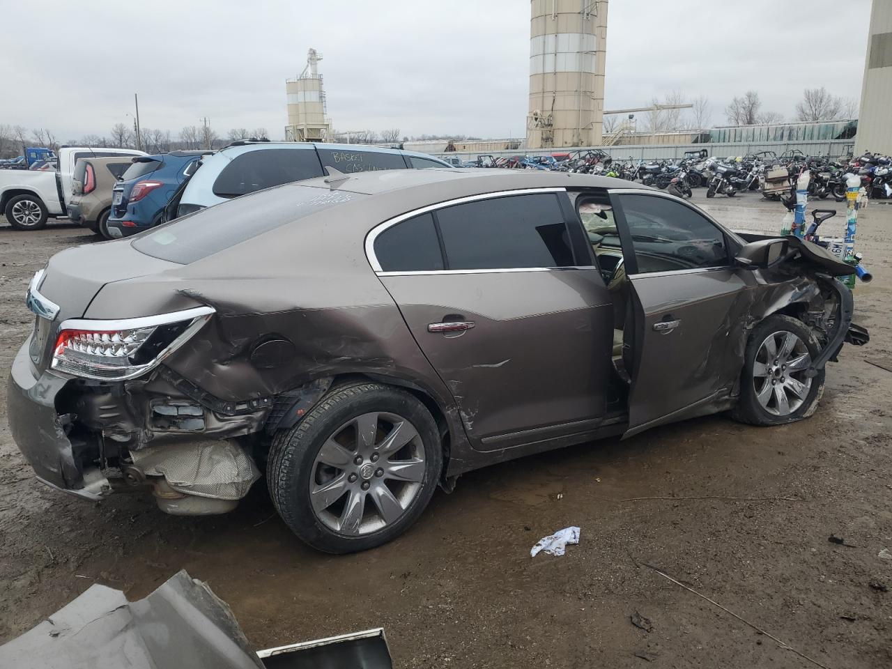 Obraz 3 z 2010 BUICK LACROSSE CXS 2010 z VIN 1G4GE5GV8AF177050