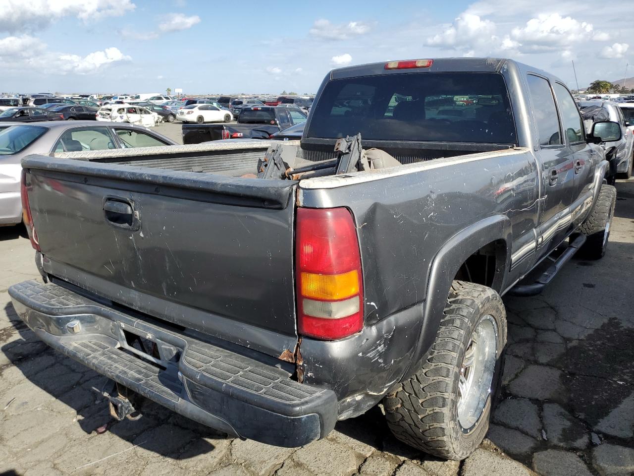 Изображение 3 2002 CHEVROLET SILVERADO K2500 HEAVY DUTY 2002 с VIN 1GCHK23U02F212226