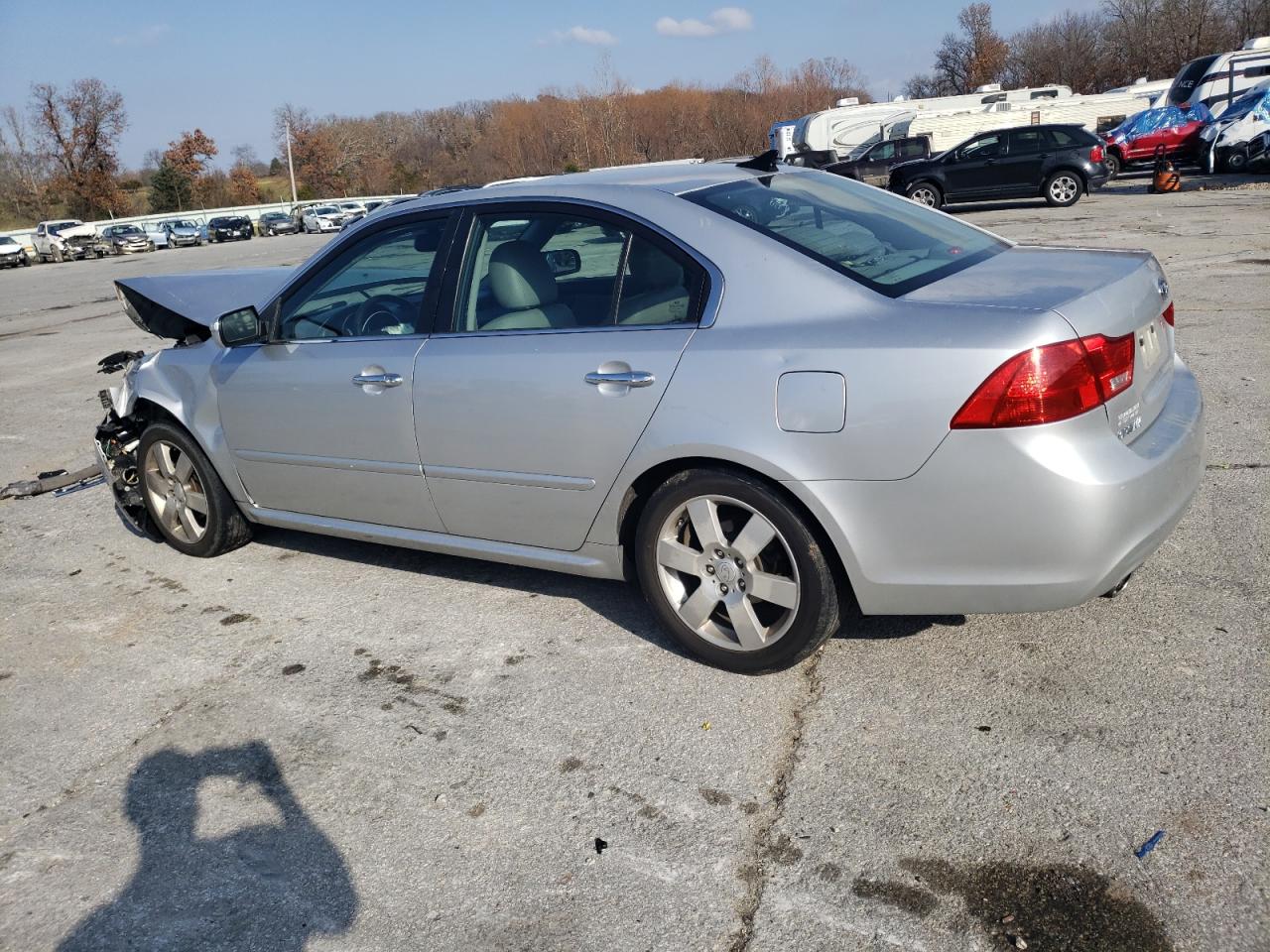 Obraz 2 z 2009 KIA OPTIMA LX 2009 z VIN KNAGE224X95308723