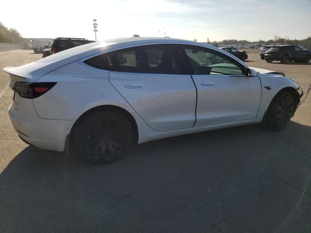 Obraz 3 z 2019 TESLA MODEL 3  2019 z VIN 5YJ3E1EB5KF469832