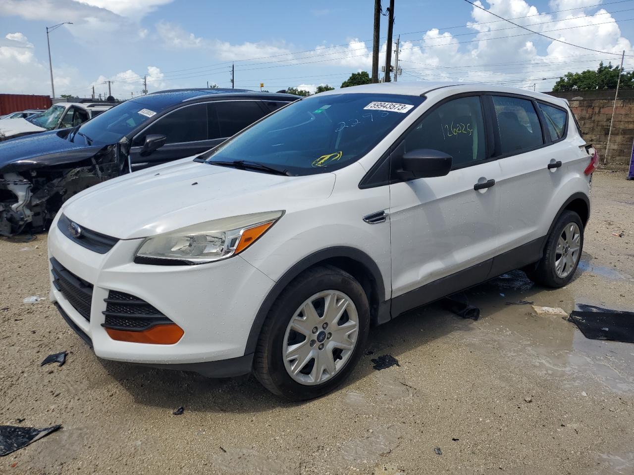 Image 1 of 2014 FORD ESCAPE S 2014 with VIN 1FMCU0F70EUB22987