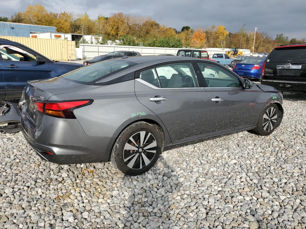 Image 3 of 2019 NISSAN ALTIMA SV 2019 with VIN 1N4BL4DV5KC104889