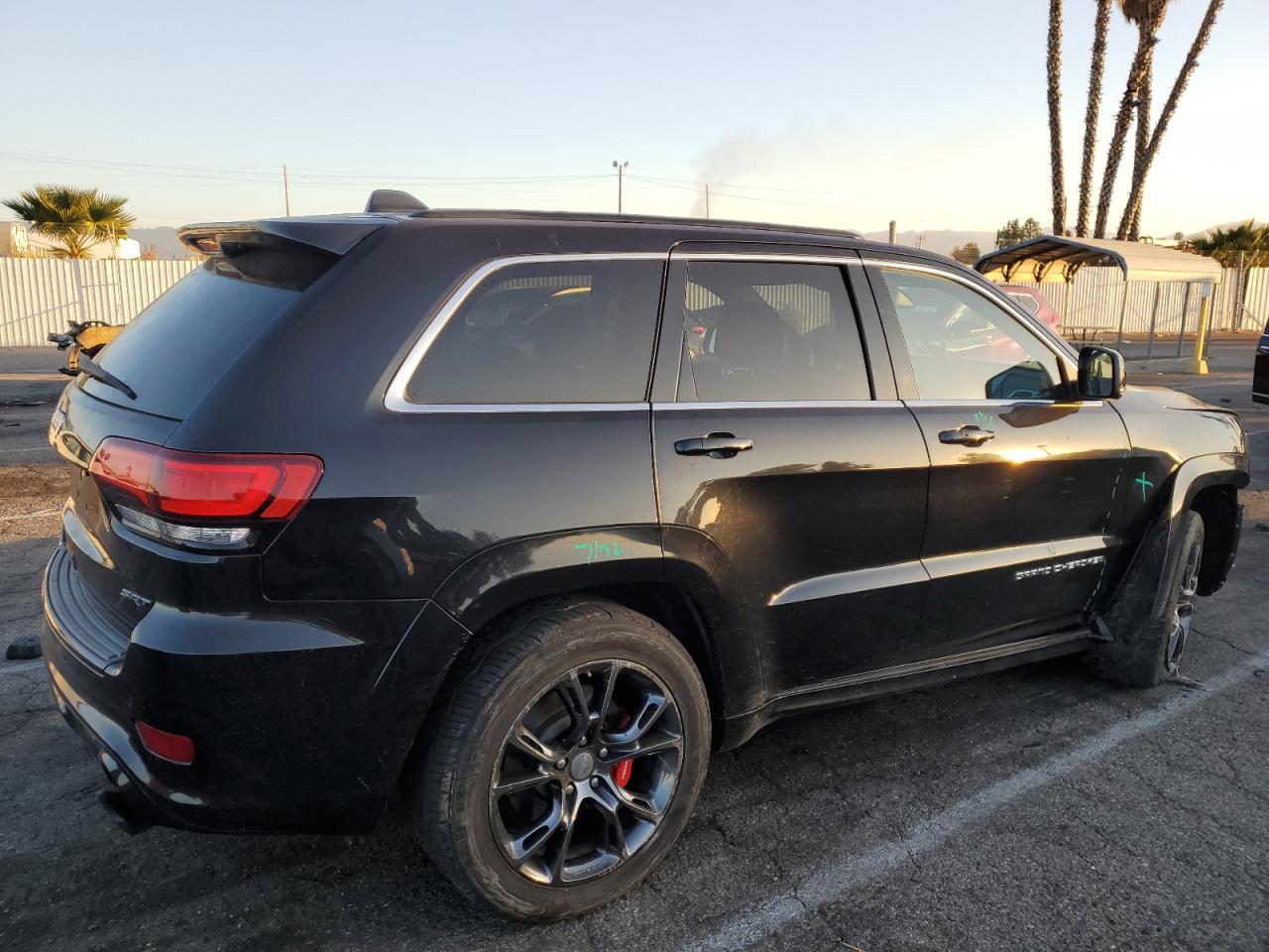 Obraz 3 z 2015 JEEP GRAND CHEROKEE SRT-8 2015 z VIN 1C4RJFDJXFC100088