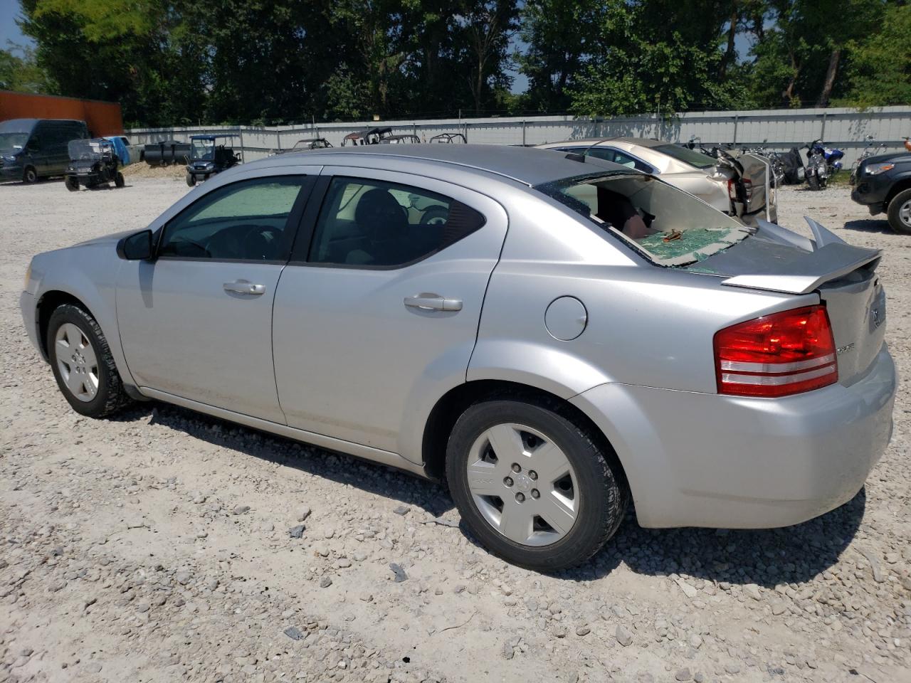 Image 2 of 2009 DODGE AVENGER SE 2009 with VIN 1B3LC46B29N562939