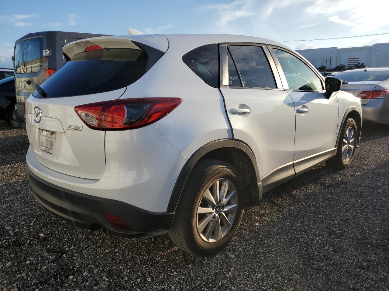 Image 3 of 2016 MAZDA CX-5 TOURING 2016 with VIN JM3KE2CY2G0766949