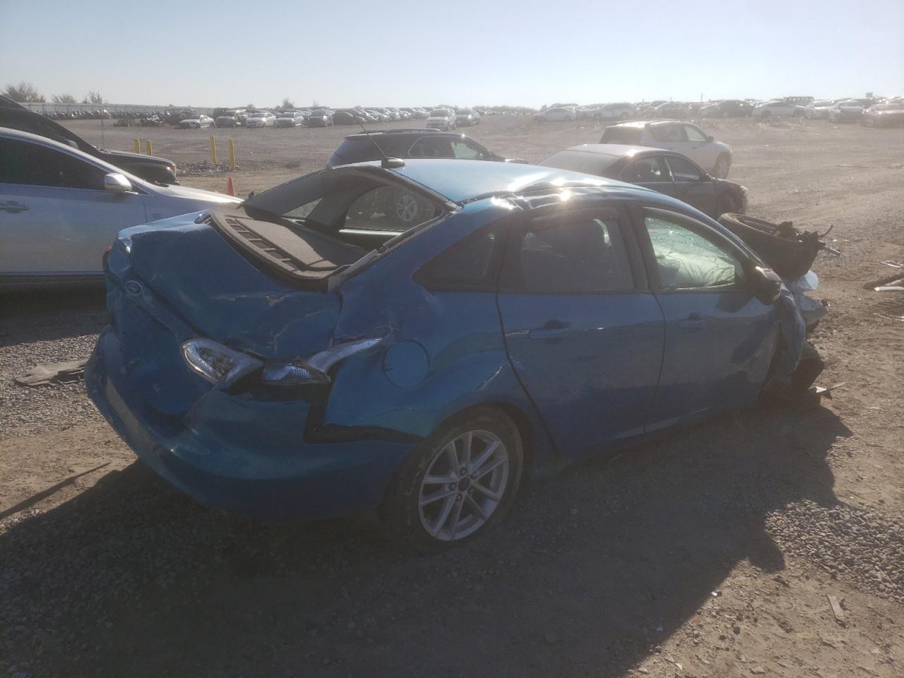 Изображение 3 2015 FORD FOCUS SE 2015 с VIN 1FADP3F2XFL227152