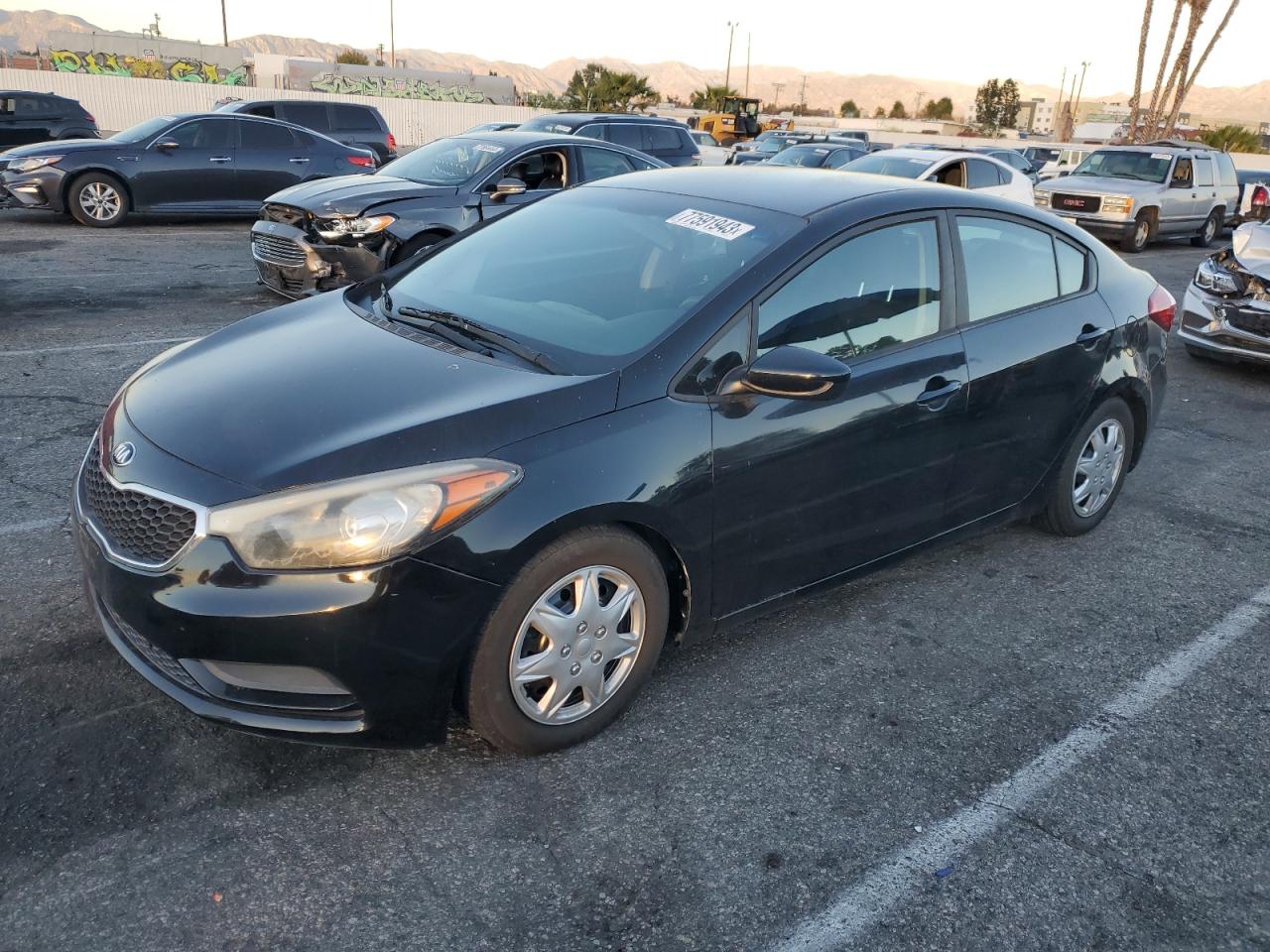 Obraz 1 z 2016 KIA FORTE LX 2016 z VIN KNAFK4A65G5551128