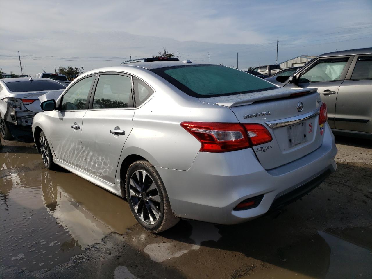 Obraz 2 z 2017 NISSAN SENTRA SR TURBO 2017 z VIN 3N1CB7AP9HY234010