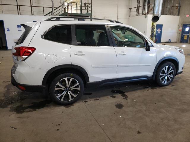 Image 3 of 2022 SUBARU FORESTER LIMITED 2022 with VIN JF2SKAPCXNH443453