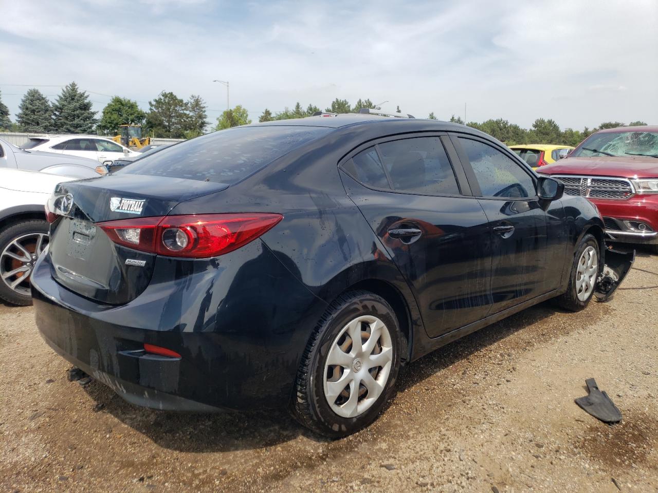 Obraz 3 z 2018 MAZDA 3 SPORT 2018 z VIN 3MZBN1U75JM213738