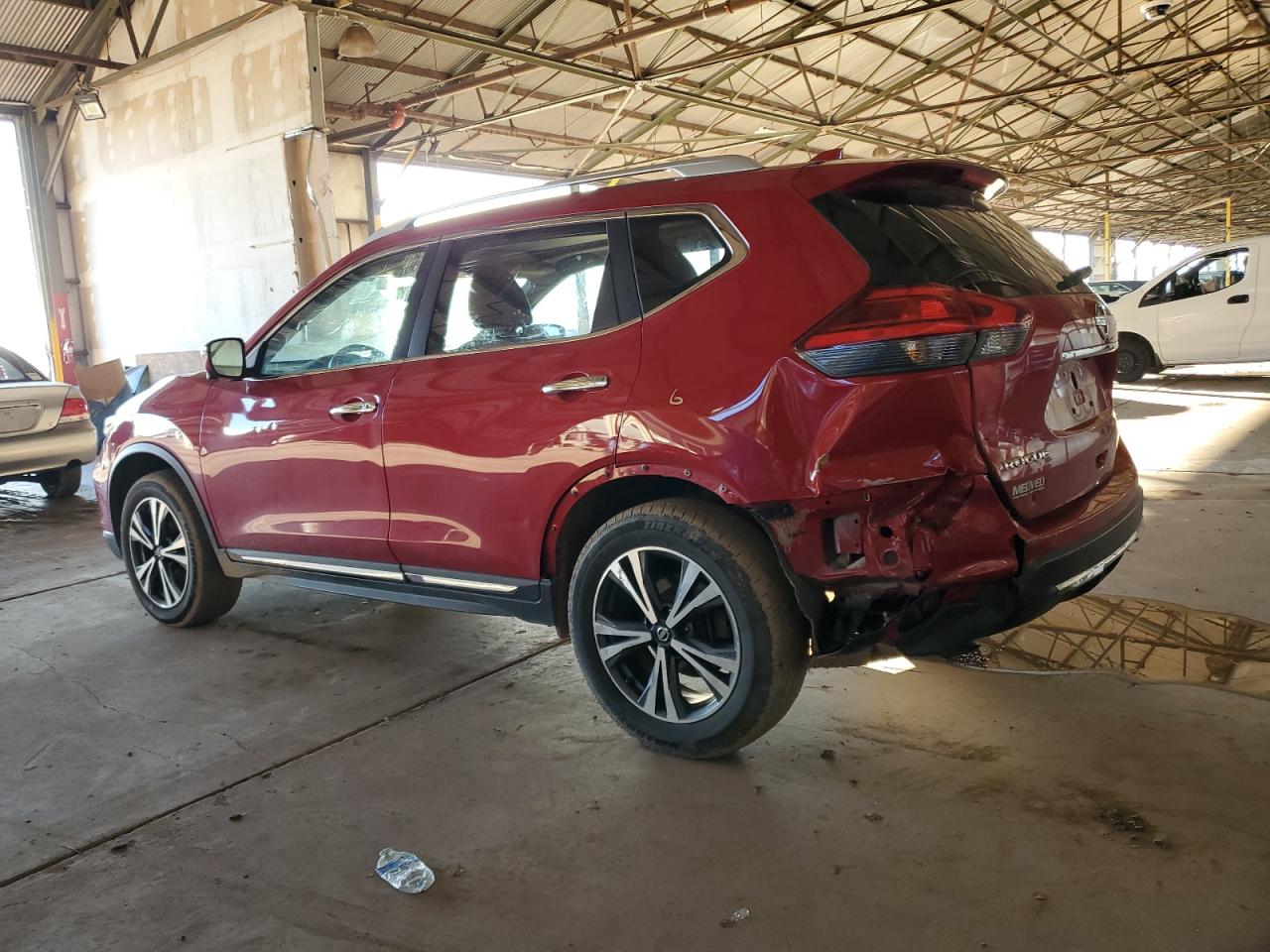 Image 2 of 2017 NISSAN ROGUE S 2017 with VIN JN8AT2MV6HW258856