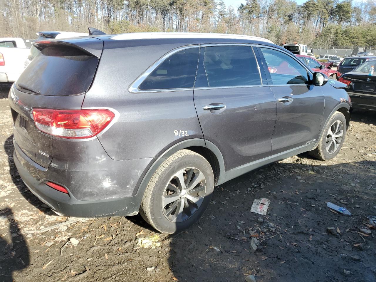 Obraz 3 z 2017 KIA SORENTO EX 2017 z VIN 5XYPHDA51HG247798