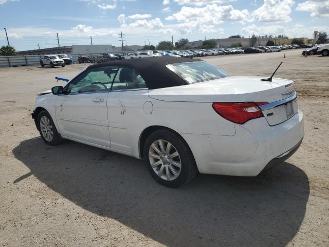 Изображение 2 2013 CHRYSLER 200 TOURING 2013 с VIN 1C3BCBEG3DN623501