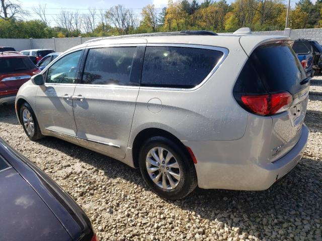 Obraz 2 z 2017 CHRYSLER PACIFICA TOURING L 2017 z VIN 2C4RC1BG4HR759895