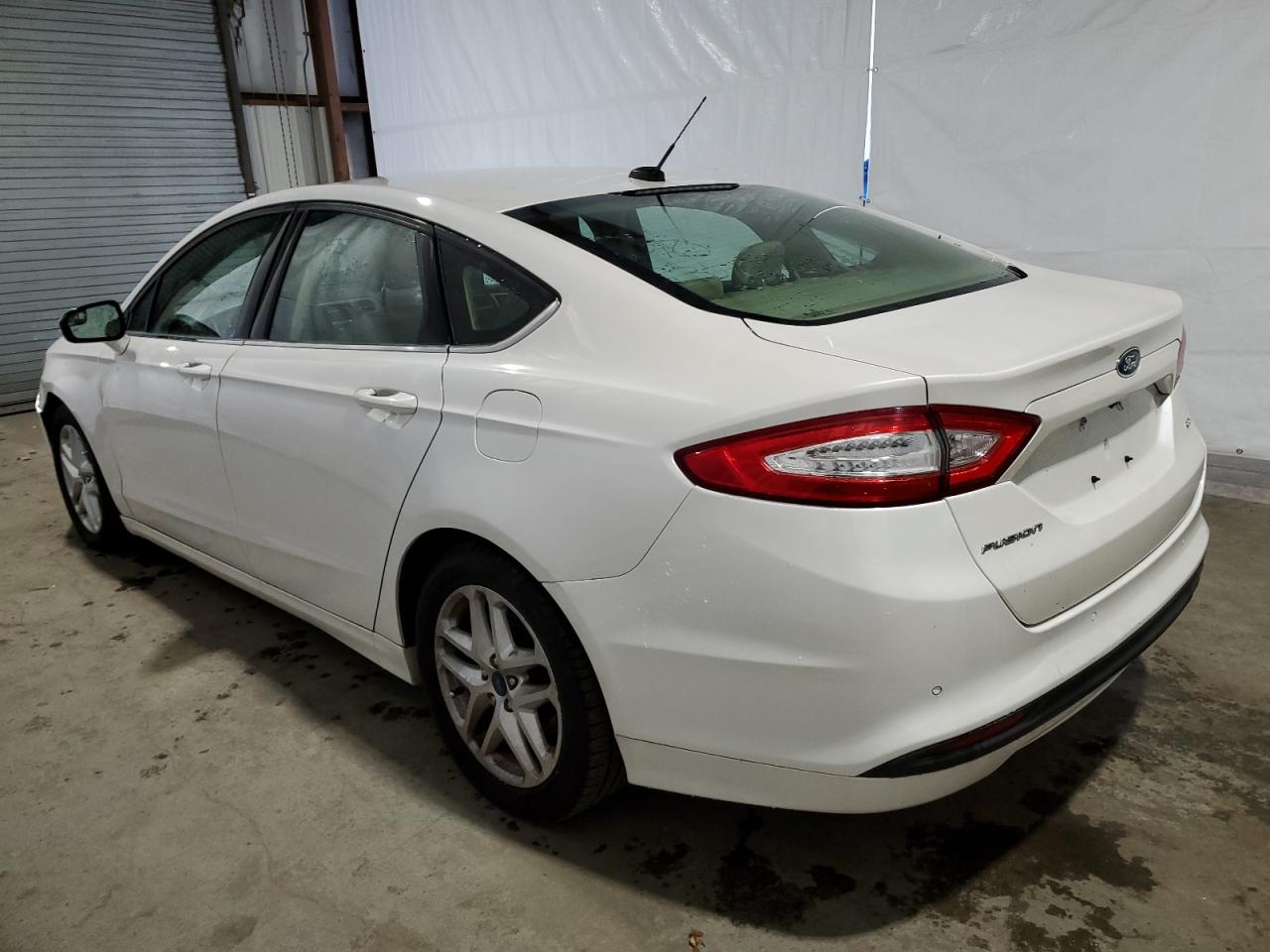Image 2 of 2015 FORD FUSION SE 2015 with VIN 3FA6P0H78FR203434
