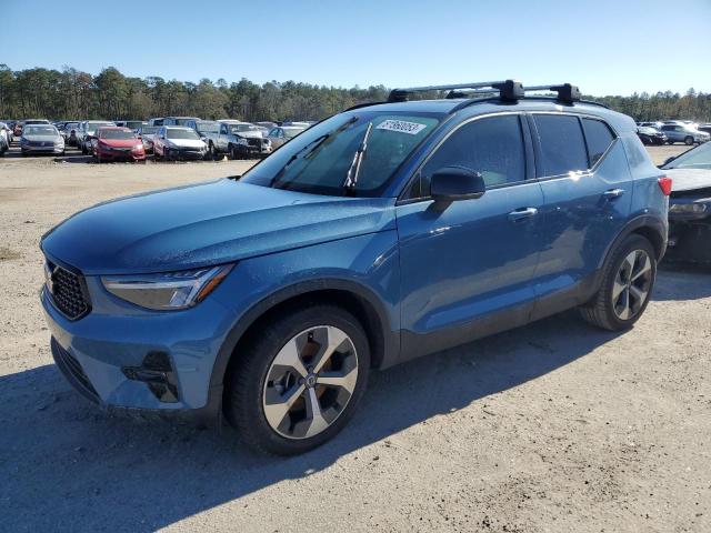 Image 1 of 2023 VOLVO XC40 PLUS 2023 with VIN YV4L12UL6P2062752