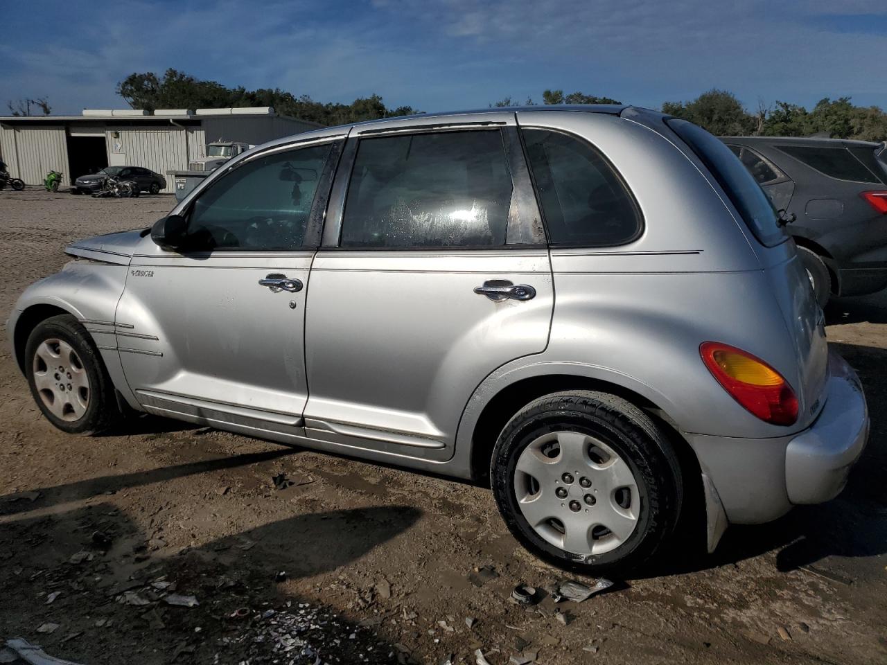 Image 2 of 2004 CHRYSLER PT CRUISER  2004 with VIN 3C4FY48B74T358964