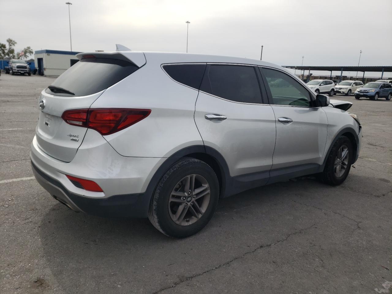 Obraz 3 z 2017 HYUNDAI SANTA FE SPORT  2017 z VIN 5XYZTDLB9HG459262