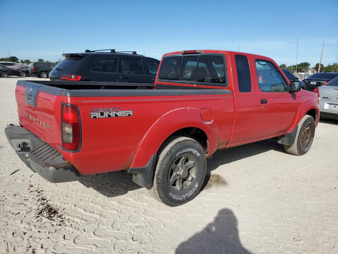 Image 3 of 2002 NISSAN FRONTIER KING CAB XE 2002 with VIN 1N6ED26T02C381693
