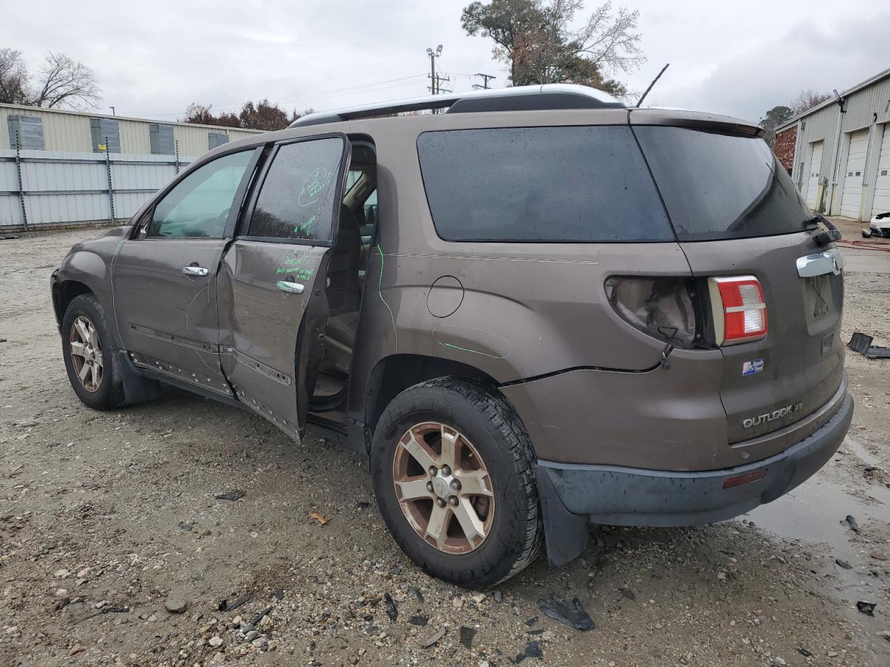 Obraz 2 z Saturn Outlook Xe 2008 z VIN 5GZER13788J239472
