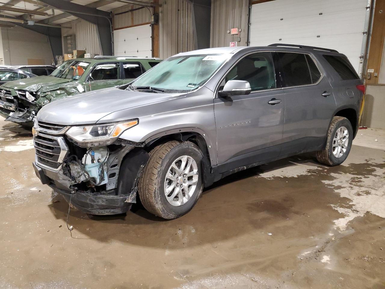 2021 CHEVROLET TRAVERSE LT 2021 image
