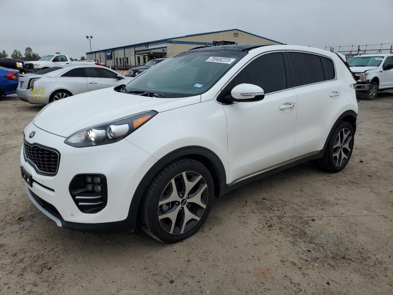 Image 1 of 2018 KIA SPORTAGE SX 2018 with VIN KNDPR3A64J7359854
