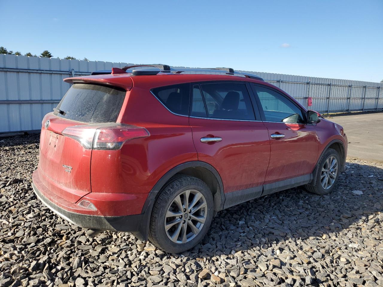 Image 3 of 2016 TOYOTA RAV4 LIMITED 2016 with VIN JTMDFREV1GJ073116