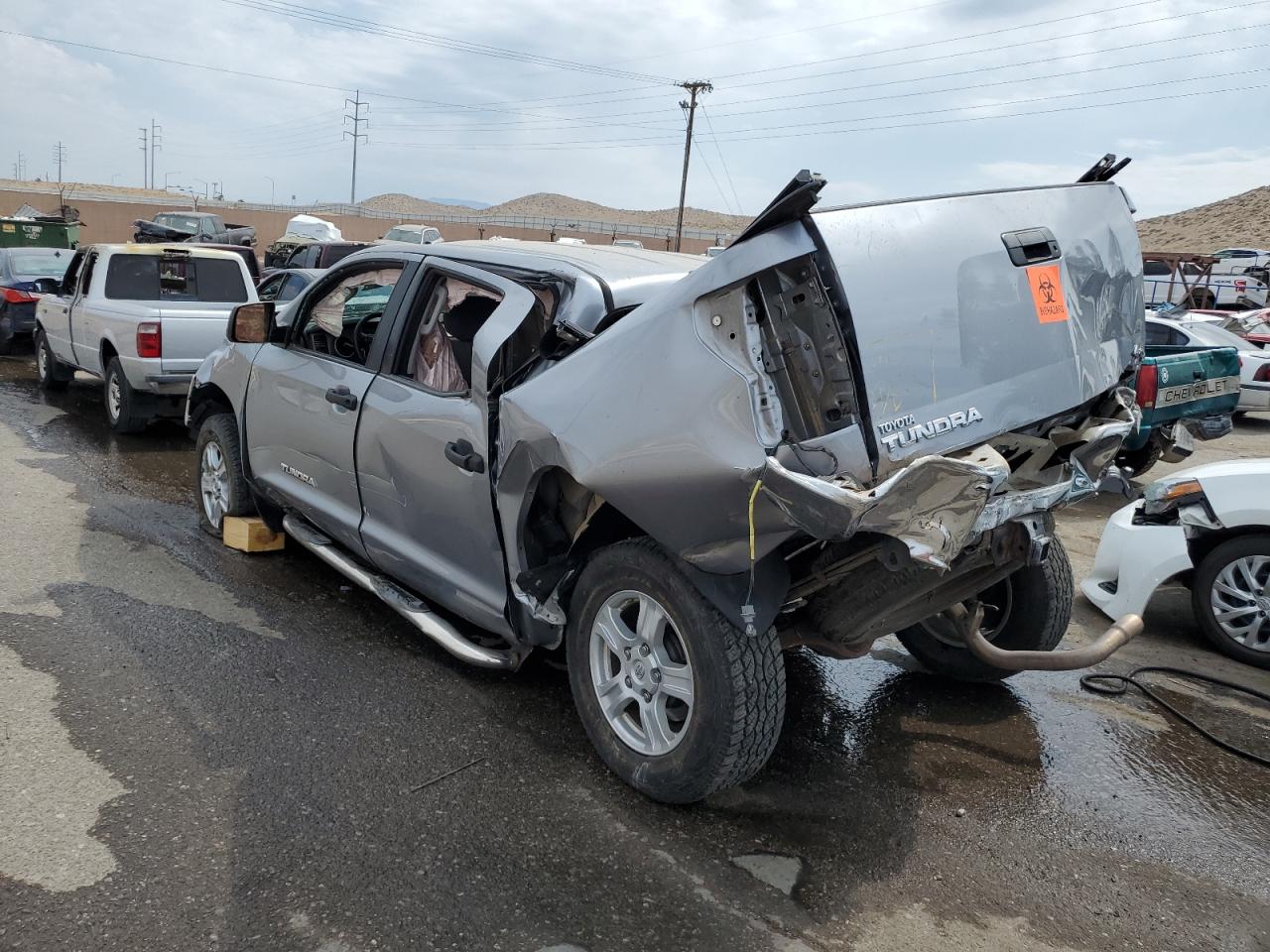 Image 2 of 2012 TOYOTA TUNDRA CREWMAX SR5 2012 with VIN 5TFDM5F14CX038314