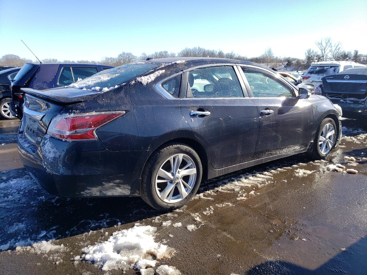 Image 3 of 2014 NISSAN ALTIMA 2.5 2014 with VIN 1N4AL3AP3EN335889