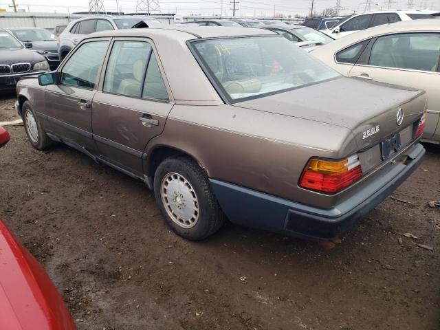 Obraz 2 z 1987 MERCEDES-BENZ 260 E 1987 z VIN WDBEA26D2HA553598