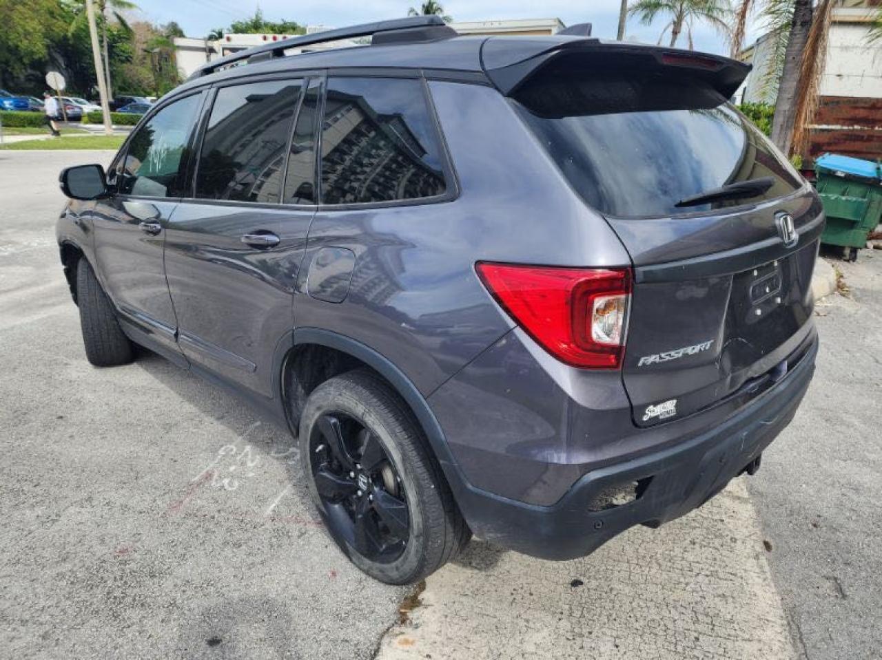 Obraz 3 z 2019 HONDA PASSPORT ELITE 2019 z VIN 5FNYF8H02KB027192