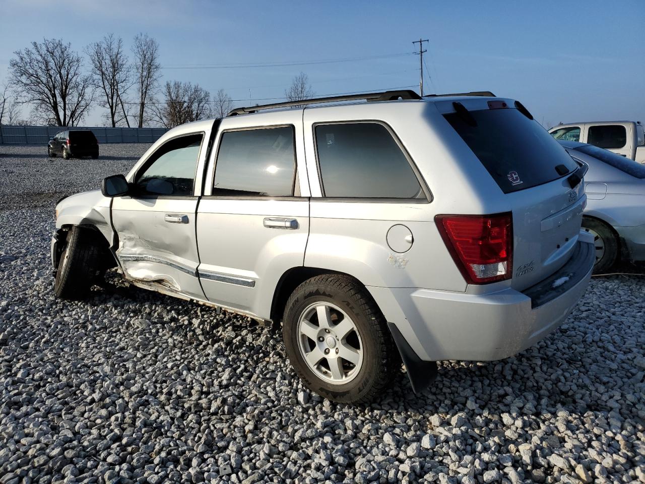 Изображение 2 2010 JEEP GRAND CHEROKEE LAREDO 2010 с VIN 1J4PR4GK9AC151738