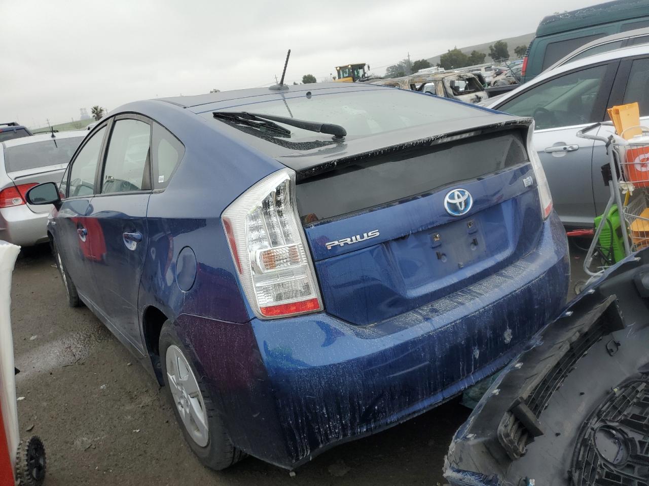 Image 2 of 2010 TOYOTA PRIUS  2010 with VIN JTDKN3DUXA0240697