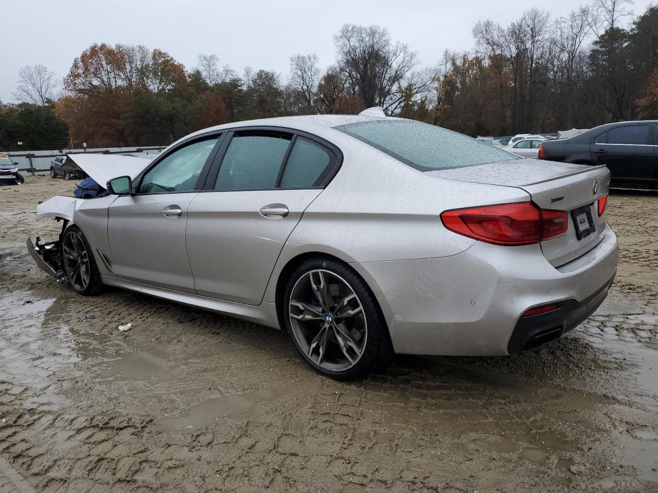 Obraz 2 z 2019 BMW M550XI  2019 z VIN WBAJB9C51KB289243