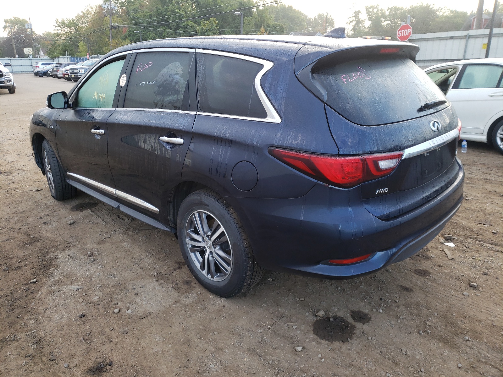 Image 3 of Infiniti Qx60 Luxe 2020 with VIN 5N1DL0MM6LC527299