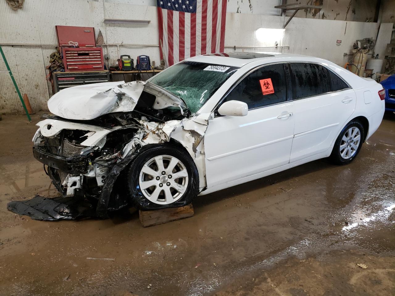 Image 1 of 2007 TOYOTA CAMRY LE 2007 with VIN 4T1BK46K57U542633