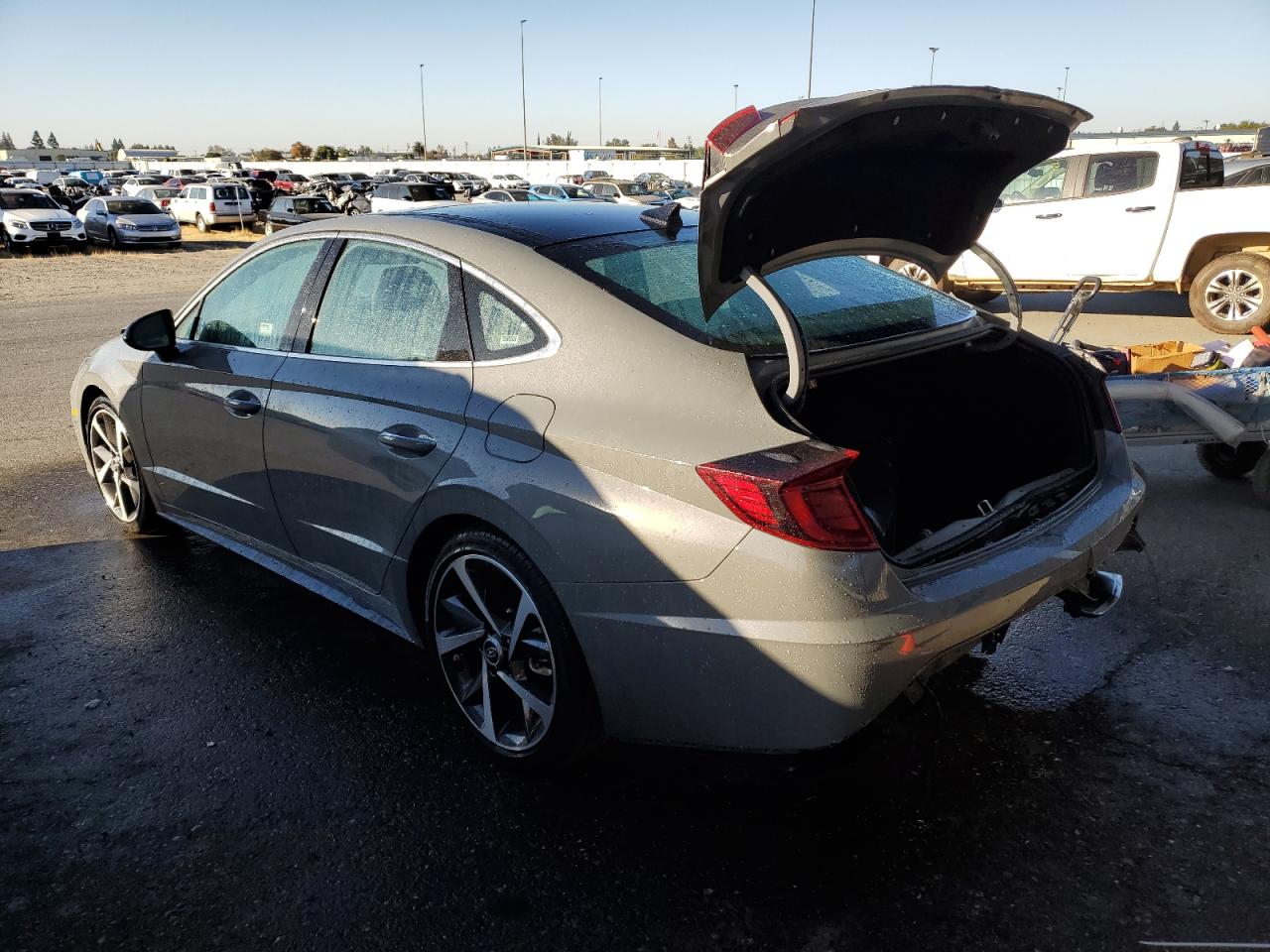 Изображение 2 2023 HYUNDAI SONATA SEL PLUS 2023 с VIN KMHL44J21PA280052