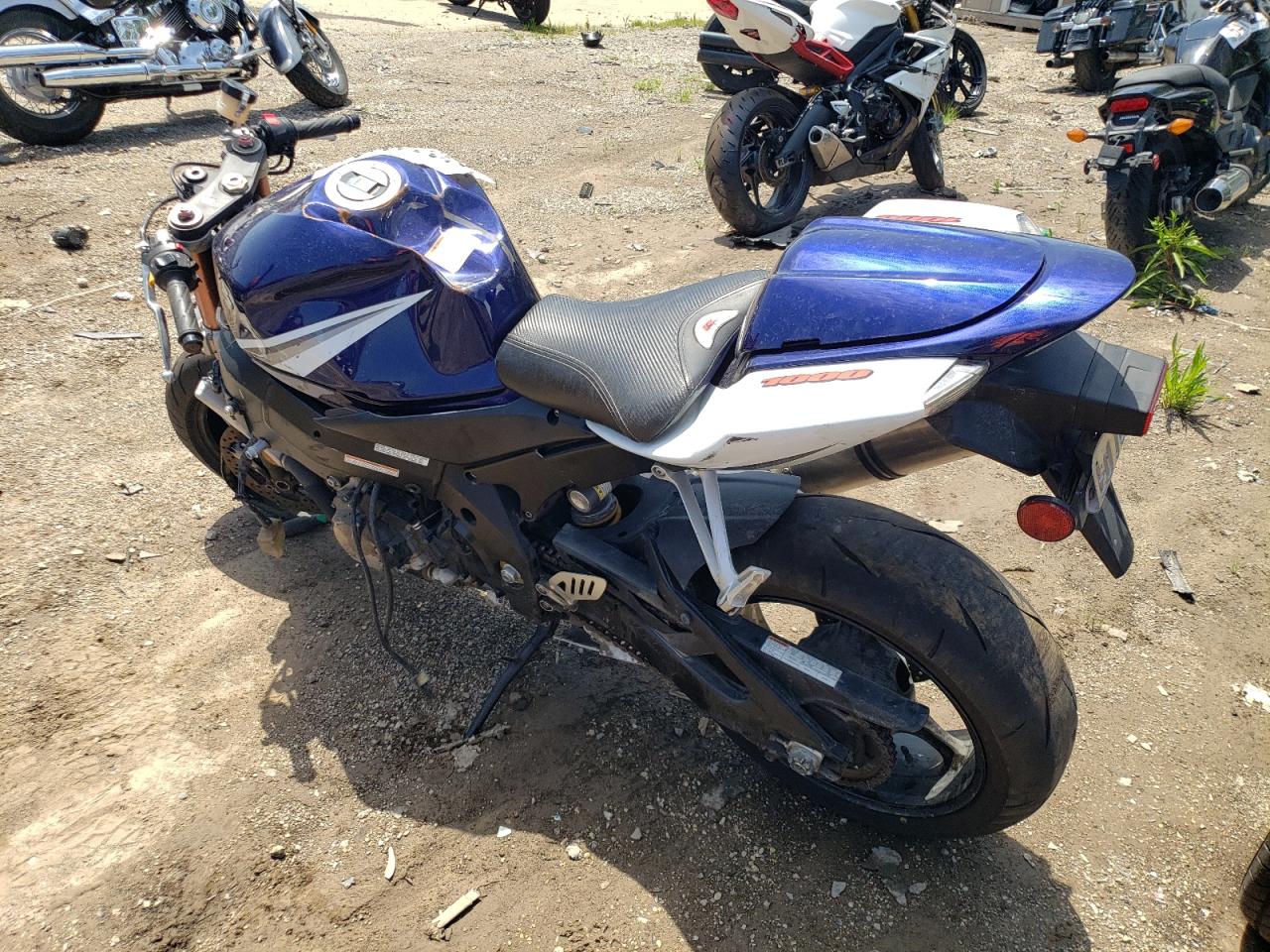 Изображение 3 2005 SUZUKI GSX-R1000  2005 с VIN JS1GT76A052109109