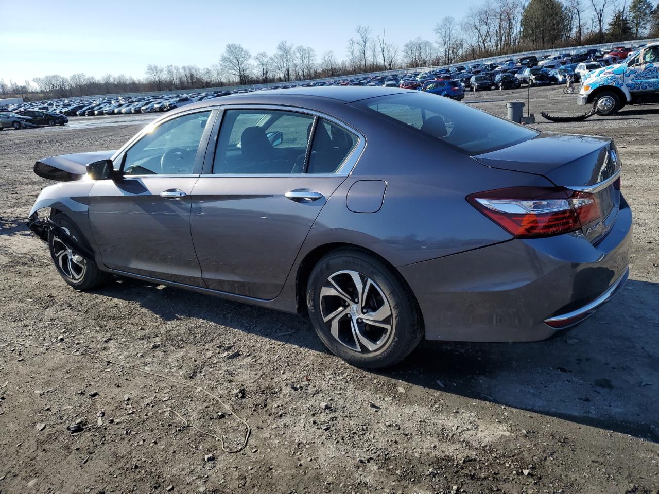 Obraz 2 z 2017 HONDA ACCORD LX 2017 z VIN 1HGCR2F3XHA271896