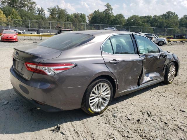 Obraz 3 z 2018 TOYOTA CAMRY L 2018 z VIN 4T1B11HK8JU530109