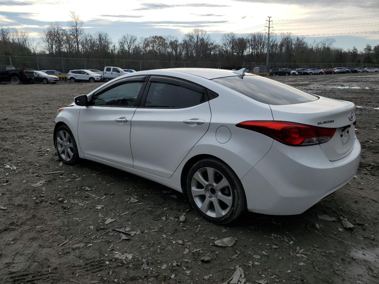 Obraz 2 z 2011 HYUNDAI ELANTRA GLS 2011 z VIN 5NPDH4AE0BH075993