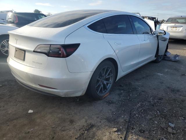 Obraz 3 z 2020 TESLA MODEL 3  2020 z VIN 5YJ3E1EC1LF742078