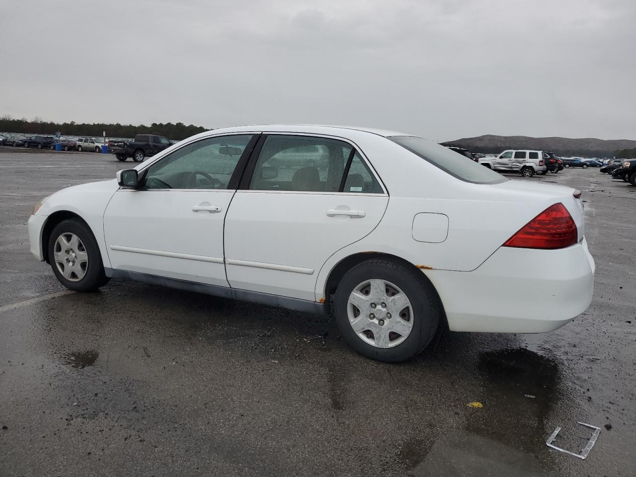 Image 2 of 2007 HONDA ACCORD LX 2007 with VIN 1HGCM564X7A099411