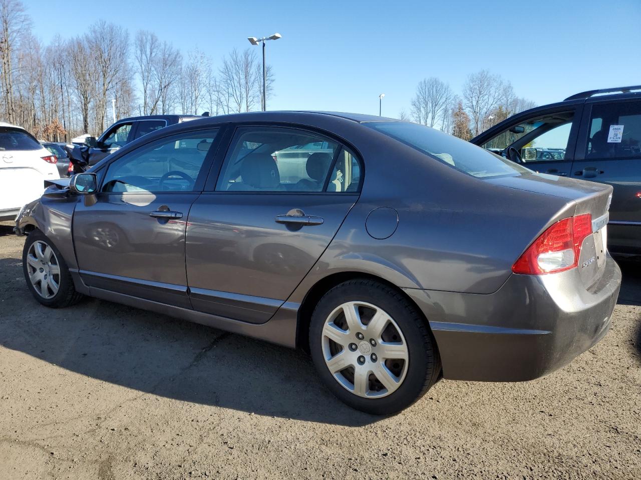 Obraz 2 z 2011 HONDA CIVIC LX 2011 z VIN 2HGFA1F55BH519853