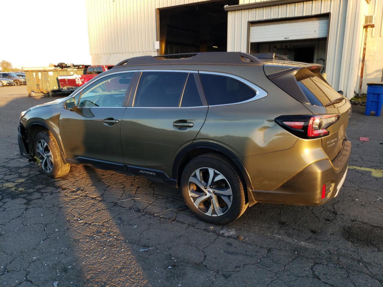 Изображение 2 2022 SUBARU OUTBACK LIMITED 2022 с VIN 4S4BTANC7N3257277