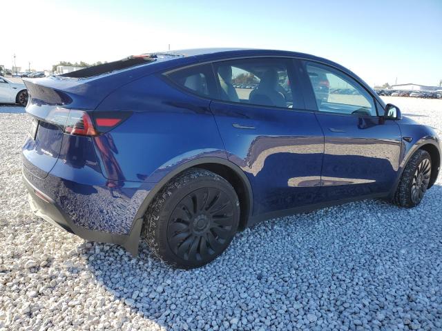Obraz 3 z 2023 TESLA MODEL Y  2023 z VIN 7SAYGDEE8PA079472