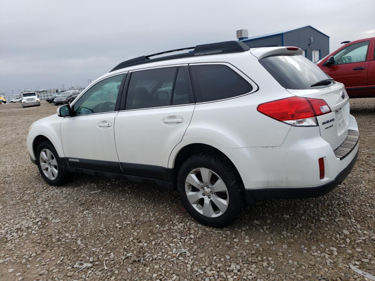 Obraz 2 z 2011 SUBARU OUTBACK 2.5I PREMIUM 2011 z VIN 4S4BRBCC0B3399103