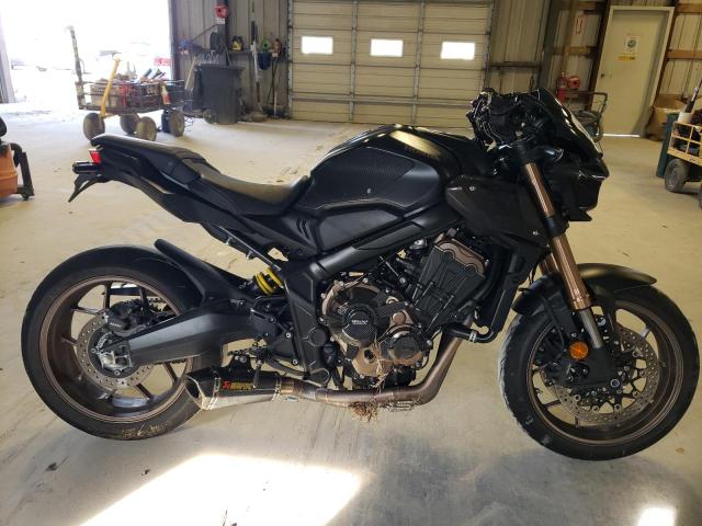 Image 1 of 2021 HONDA CB650 RA 2021 with VIN MLHRH0255M5200368