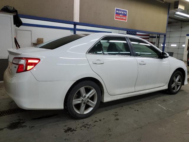 Obraz 3 z 2014 TOYOTA CAMRY L 2014 z VIN 4T1BF1FK8EU845082